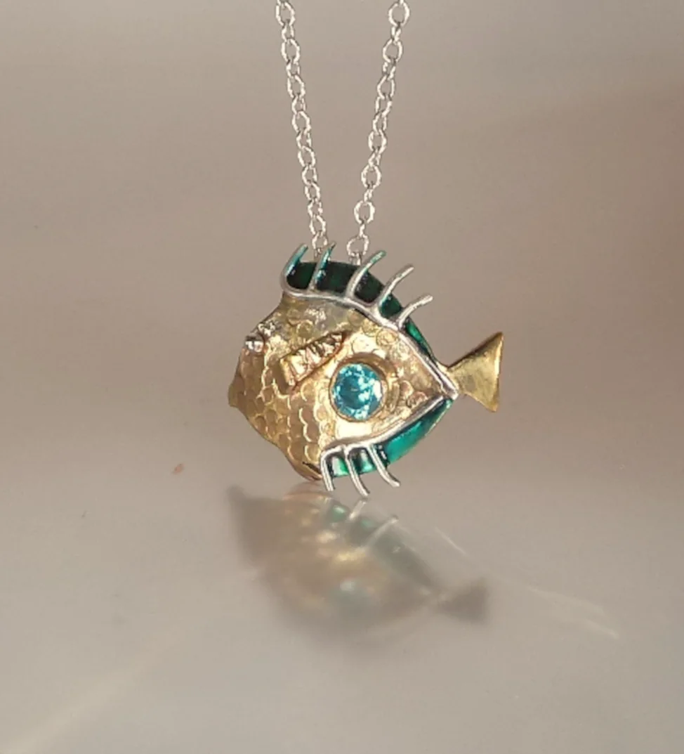Pendentif Poisson chirurgien by Cloquille Pendentif Poisson